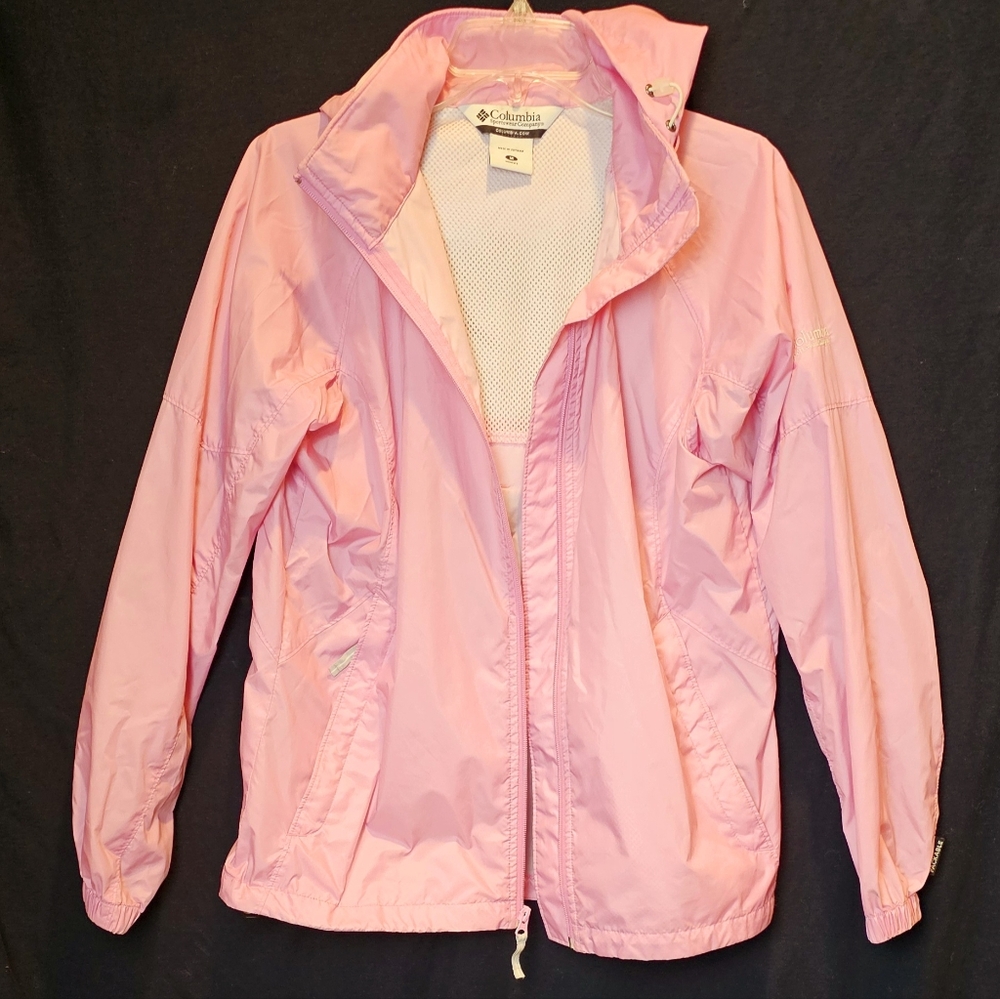 Pink Columbia rain jacket/windbreaker